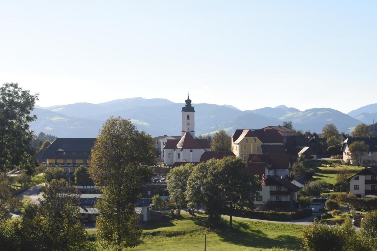 Fruehstueckspension Wiesenhaus Miesenbach  Luaran gambar